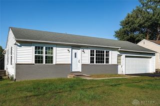 122 Fairview Drive, Carlisle, OH 45005