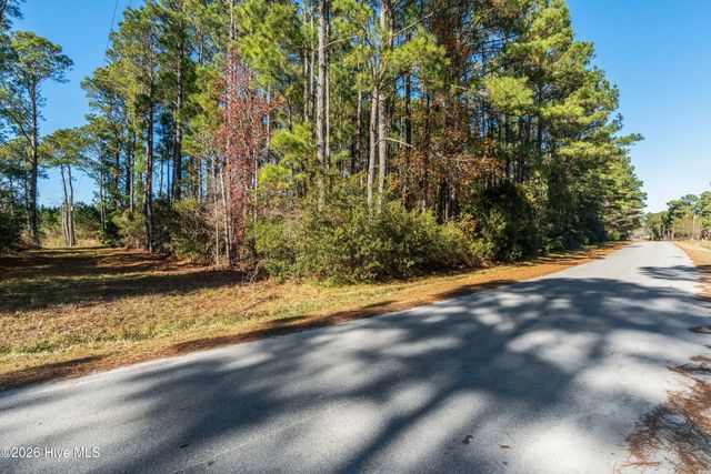 1823 Grissett Road SW, Supply, NC 28462