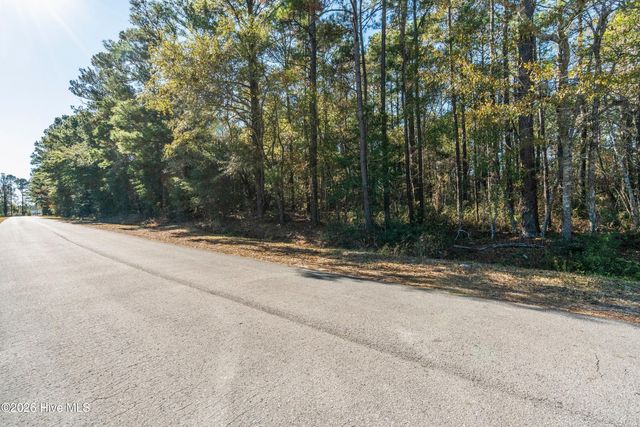 1823 Grissett Road SW, Supply, NC 28462