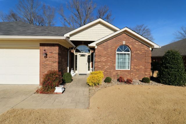 19 Emerald Cv Unit B, Paris, TN 38242