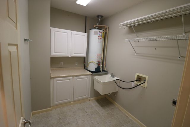 19 Emerald Cv Unit B, Paris, TN 38242