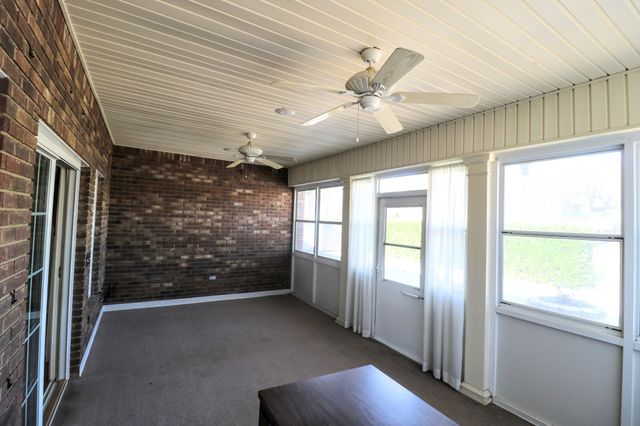 19 Emerald Cv Unit B, Paris, TN 38242