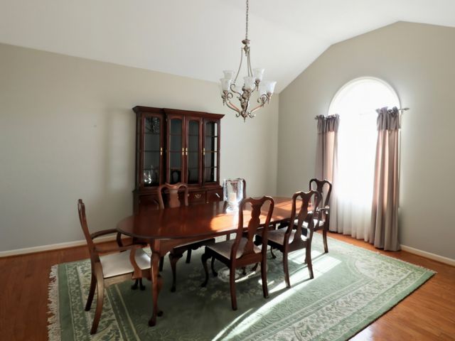 19 Emerald Cv Unit B, Paris, TN 38242