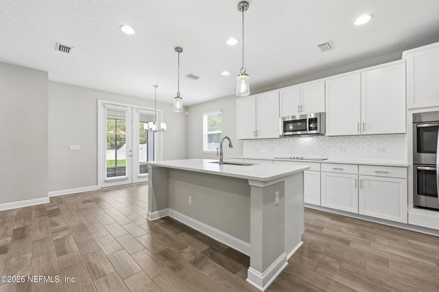 1885 SILO OAKS Place, Middleburg, FL 32068