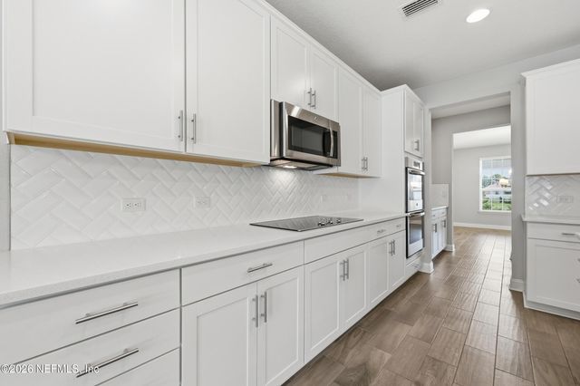 1885 SILO OAKS Place, Middleburg, FL 32068