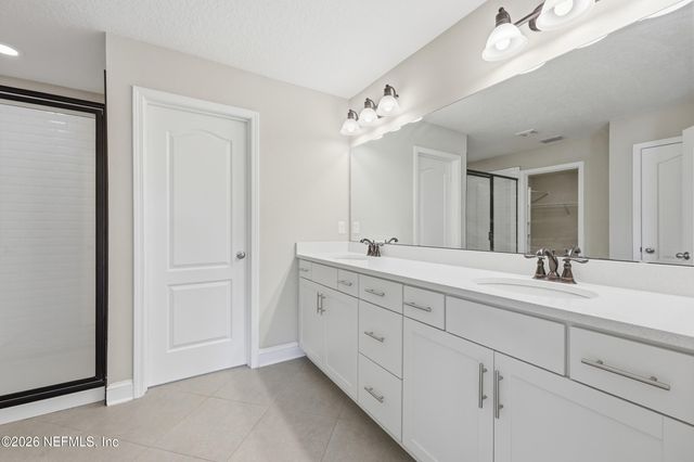 1885 SILO OAKS Place, Middleburg, FL 32068