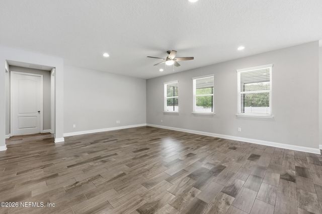 1885 SILO OAKS Place, Middleburg, FL 32068