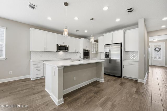 1885 SILO OAKS Place, Middleburg, FL 32068