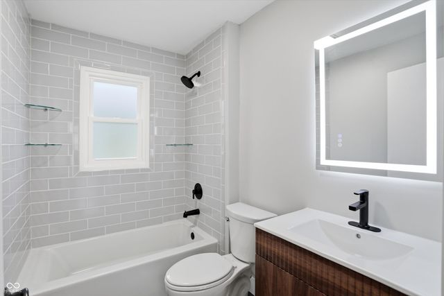 4949 W 12th Street, Speedway, IN 46224