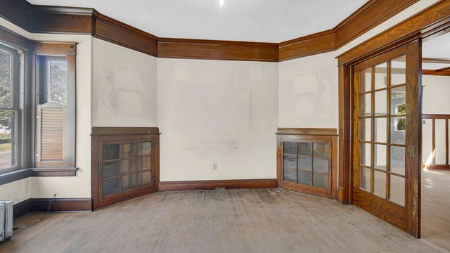 101 E Lincolnway, La Porte, IN 46350