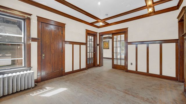 101 E Lincolnway, La Porte, IN 46350