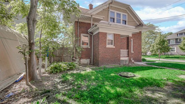 101 E Lincolnway, La Porte, IN 46350