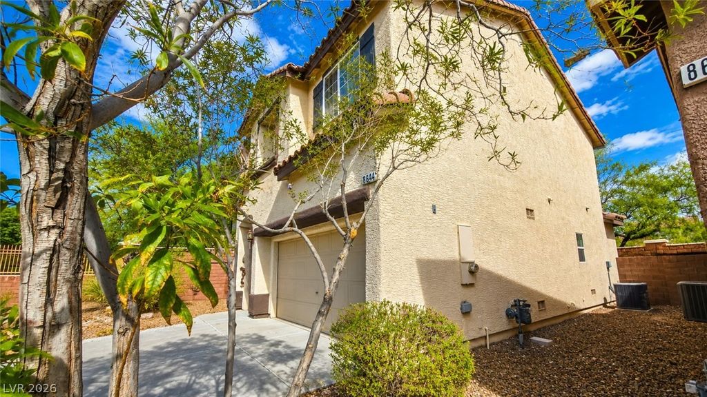 8644 Abbey Dell Avenue, Las Vegas, NV 89178 — photo 4