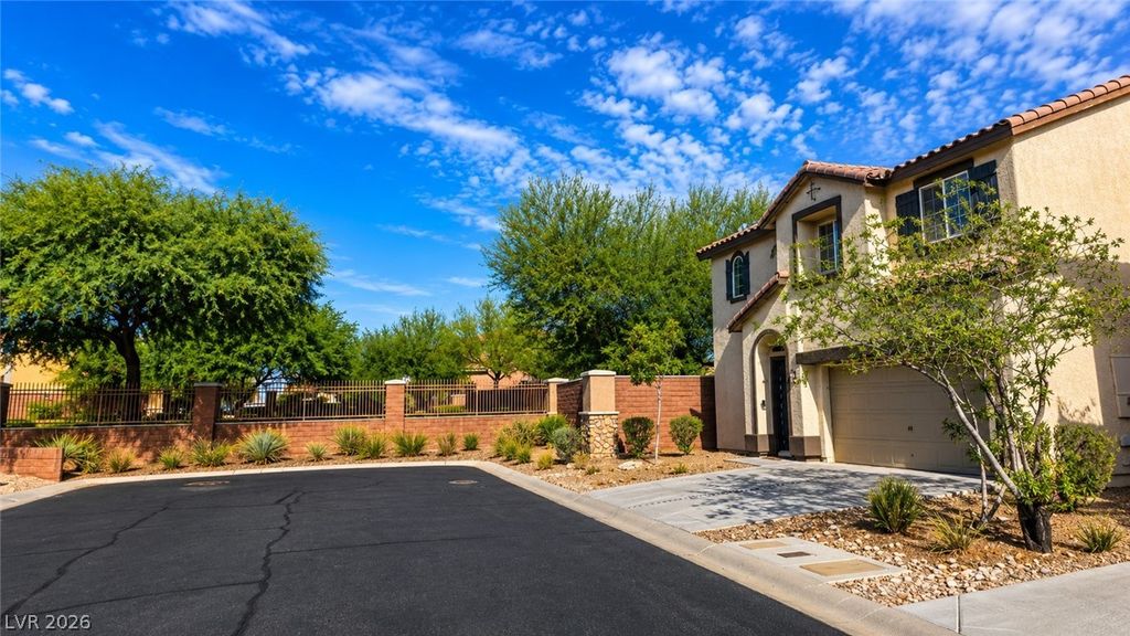 8644 Abbey Dell Avenue, Las Vegas, NV 89178 — photo 5