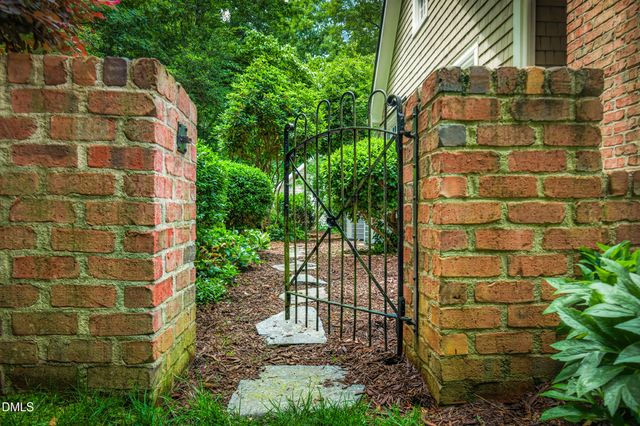 443 Valley Lane, Pittsboro, NC 27312