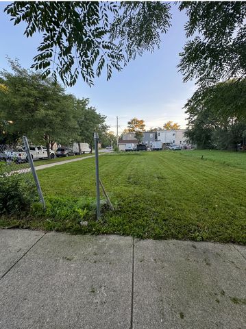 4058 W Adams Street, Chicago, IL 60624