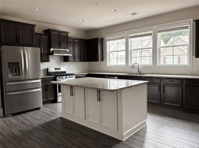 674 Crosshaven Drive, Marietta, GA 30066