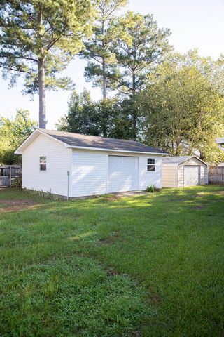 115 Belton Drive, Dothan, AL 36305