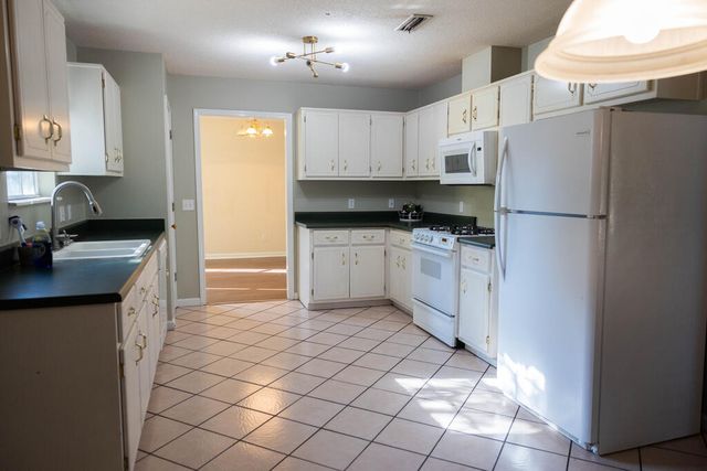 115 Belton Drive, Dothan, AL 36305