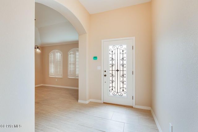 12405 Caddo Lane, Clint, TX 79836