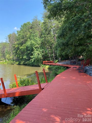 000 Meditation Ridge Ridge 21,22, Nebo, NC 28761