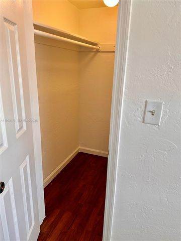 8600 SW 67th Ave 942, Pinecrest, FL 33156