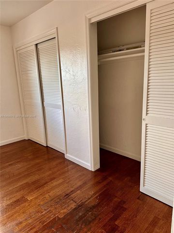 8600 SW 67th Ave 942, Pinecrest, FL 33156