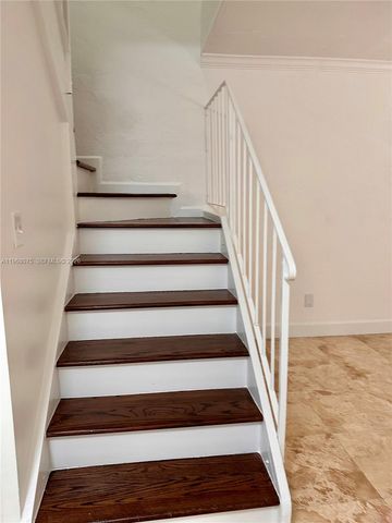 8600 SW 67th Ave 942, Pinecrest, FL 33156