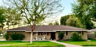 611 E Nicolet Avenue, Phoenix, AZ 85020