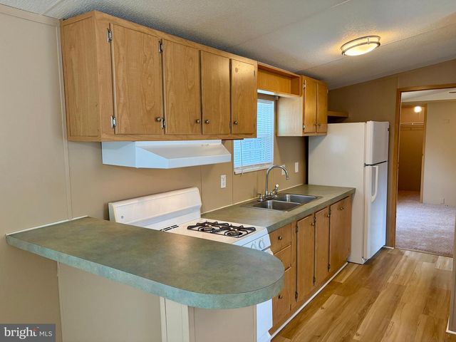 216 SAND CASTLE BLVD, Fruitland, MD 21826