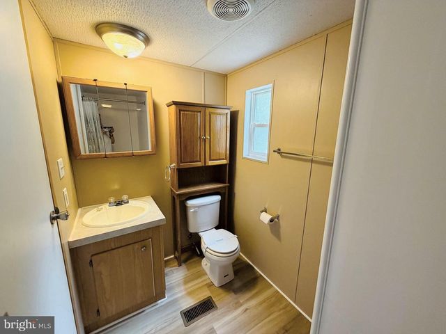 216 SAND CASTLE BLVD, Fruitland, MD 21826