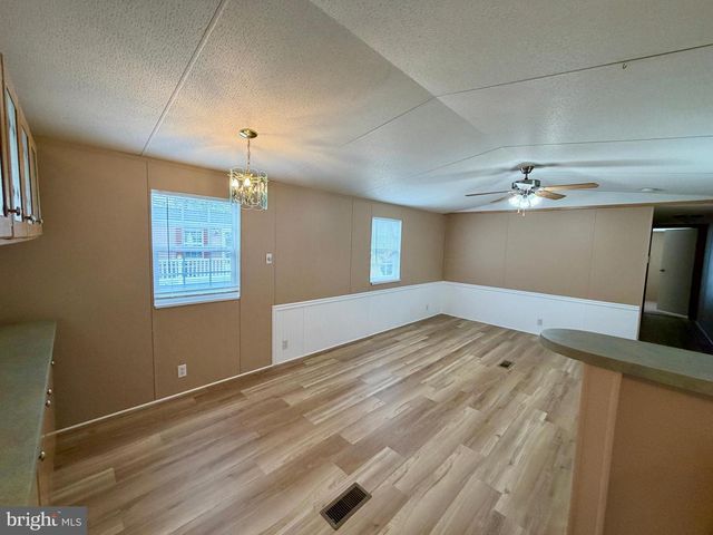 216 SAND CASTLE BLVD, Fruitland, MD 21826