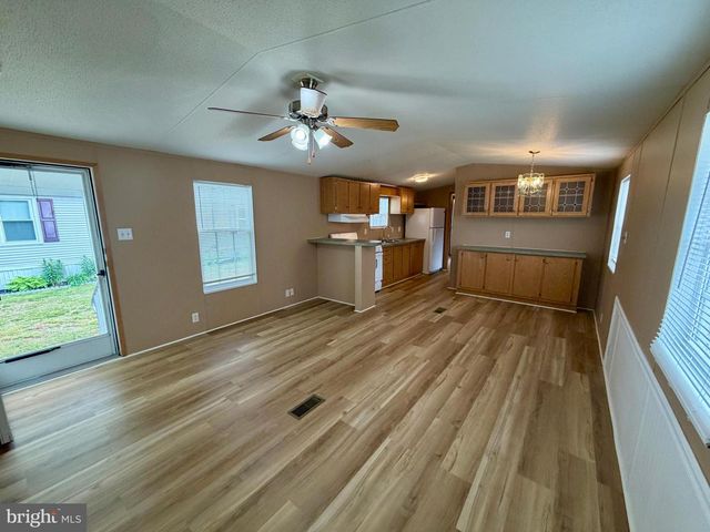216 SAND CASTLE BLVD, Fruitland, MD 21826