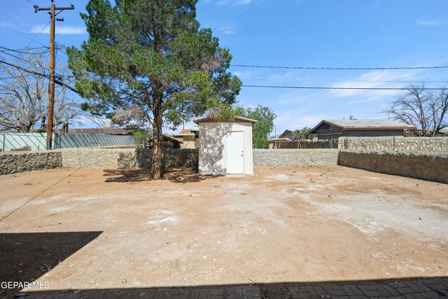 5105 DEBEERS Drive, El Paso, TX 79924