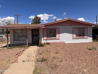 5105 DEBEERS Drive, El Paso, TX 79924