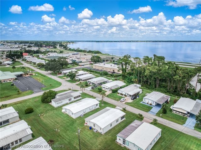 2112 Caribbean Road, Sebring, FL 33870