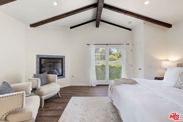 11344 Homedale Street, Los Angeles, CA 90049
