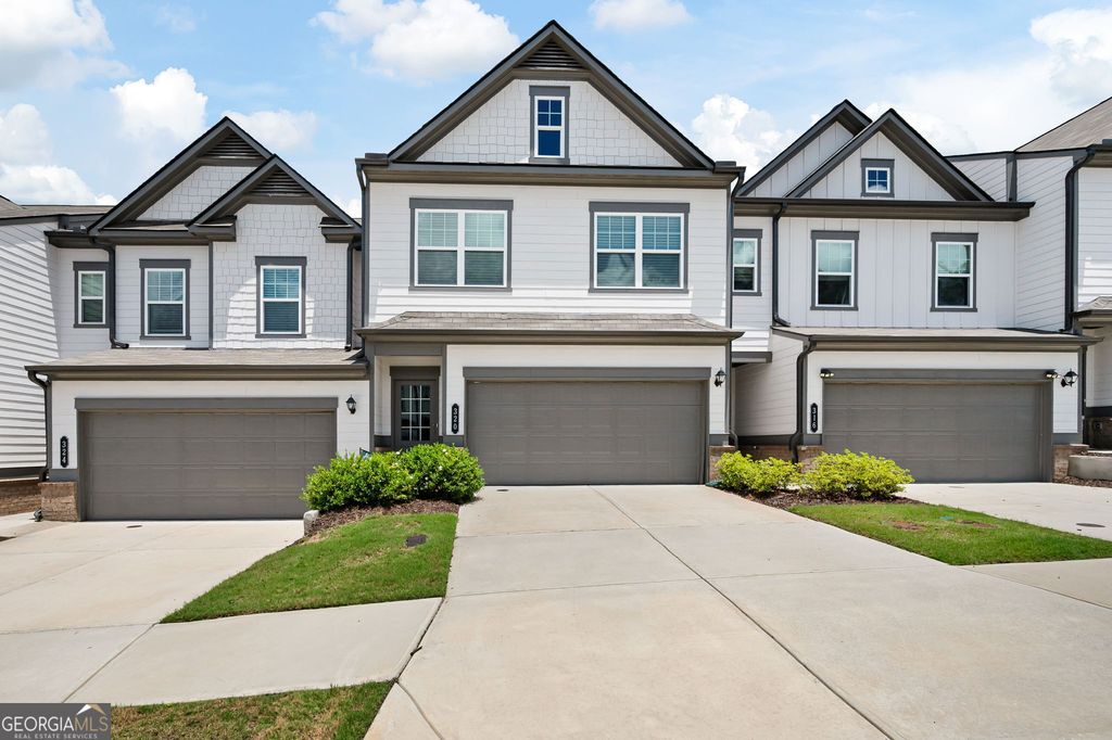 320 Crider Court, Woodstock, GA 30188