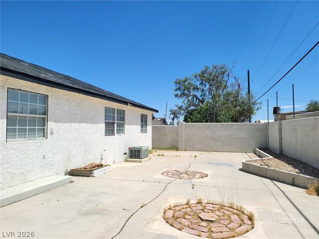 5409 Gipsy Avenue, Las Vegas, NV 89107