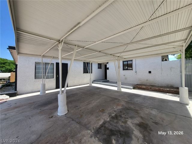5409 Gipsy Avenue, Las Vegas, NV 89107