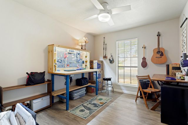 1316 Ridgeview Drive, Tyler, TX 75701
