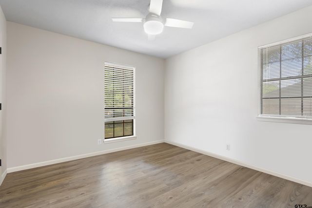 1316 Ridgeview Drive, Tyler, TX 75701