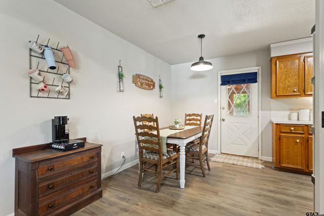 1316 Ridgeview Drive, Tyler, TX 75701