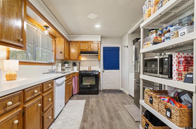 1316 Ridgeview Drive, Tyler, TX 75701
