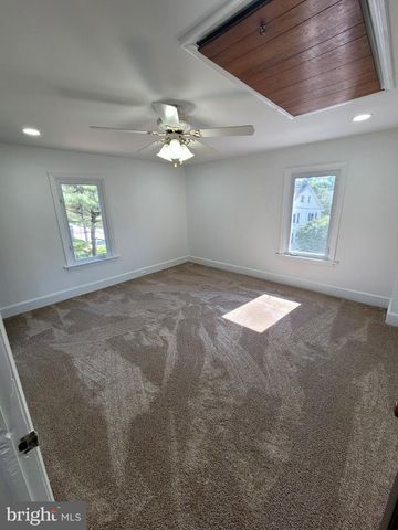 927 MOUNT PLEASANT AVE, Wayne, PA 19087