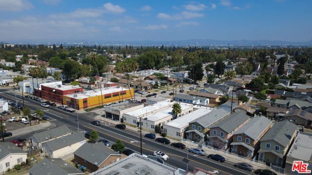 2417 W Vernon Avenue, Los Angeles, CA 90008