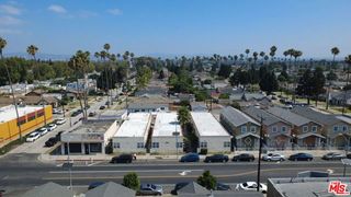 2417 W Vernon Avenue, Los Angeles, CA 90008