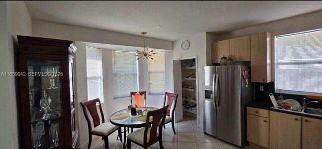 16448 SW 67th Terrace, Miami, FL 33193