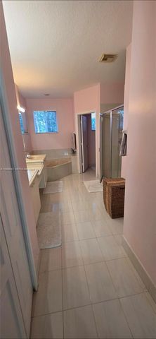 16448 SW 67th Terrace, Miami, FL 33193