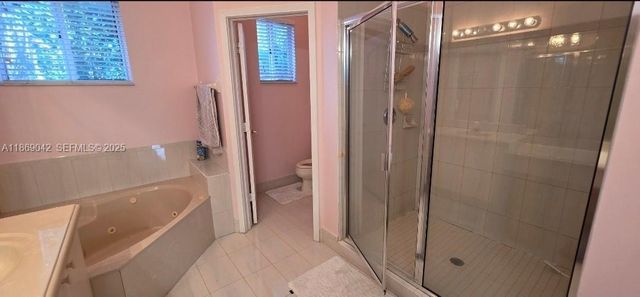 16448 SW 67th Terrace, Miami, FL 33193